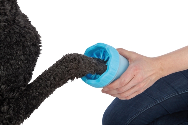 Trixie Paw cleaner - Poterenser M/L
